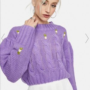 Rosette cable kit sweater